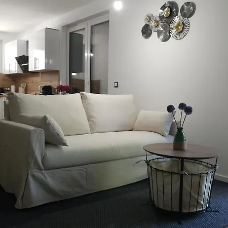 Wohnkomfort Fuer Familie, Pendler Oder Monteur Apartment