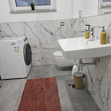 Apartment Wohnkomfort Fuer Familie, Pendler Oder Monteur Seeheim-Jugenheim